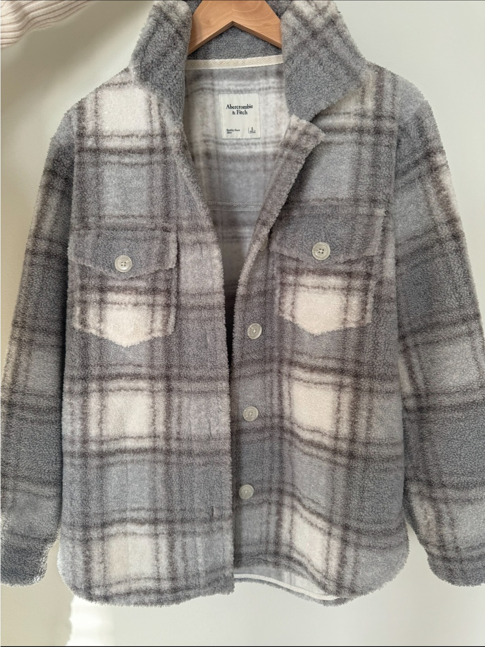 Abercrombie & Fitch Quilted Plaid Shacket in Gray and Cream